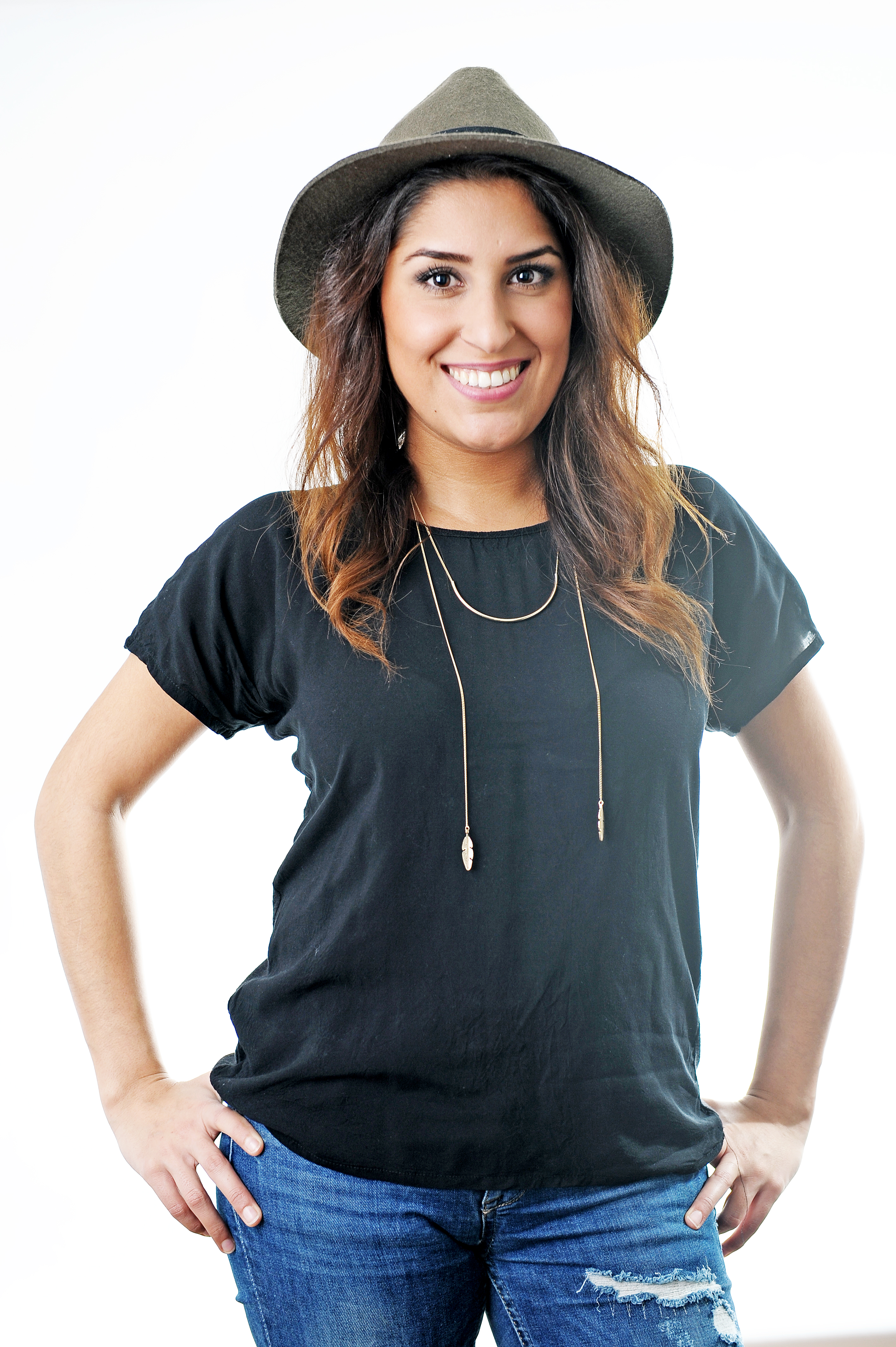 Duygu_Bayramoglu_MEDIA_Content_Creator_Manager_München_Specialist_Editor_Social_Media_Manager_Content_Specialist_Expertin_Inhalte_ Duygu_Bayramoglu_MEDIA_Content_Creator_Manager_München_Specialist_Editor_Social_Media_Manager_Content_Specialist_Expertin_Inhalte
